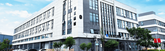 Bangzheng Machinery uses EC to run background checks and connect with key contact